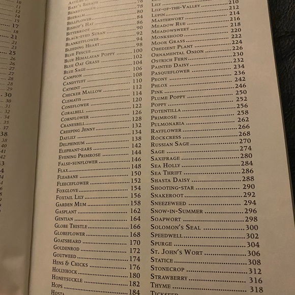 Lois Hole's Perennial Favorites Book - Picture 4 of 4